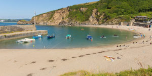 polkerris-beach-cornwall